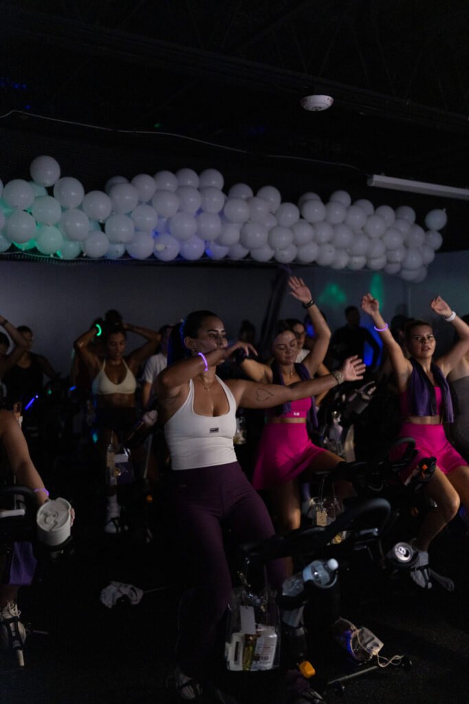 Spinning Party Vol. 02 — FeMoves ride